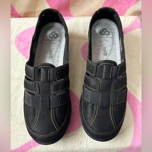 Cloudsteppers by Clark’s women’s shoes size 7